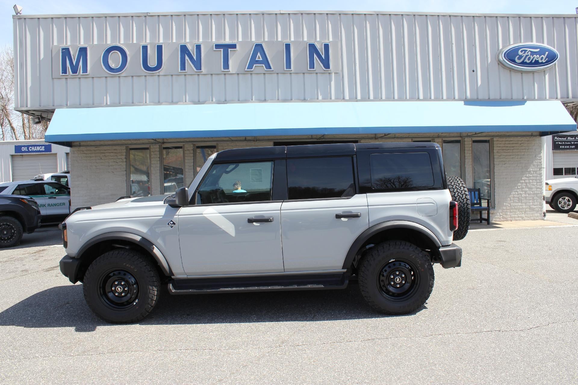 2026 Ford Bronco Outer Banks®