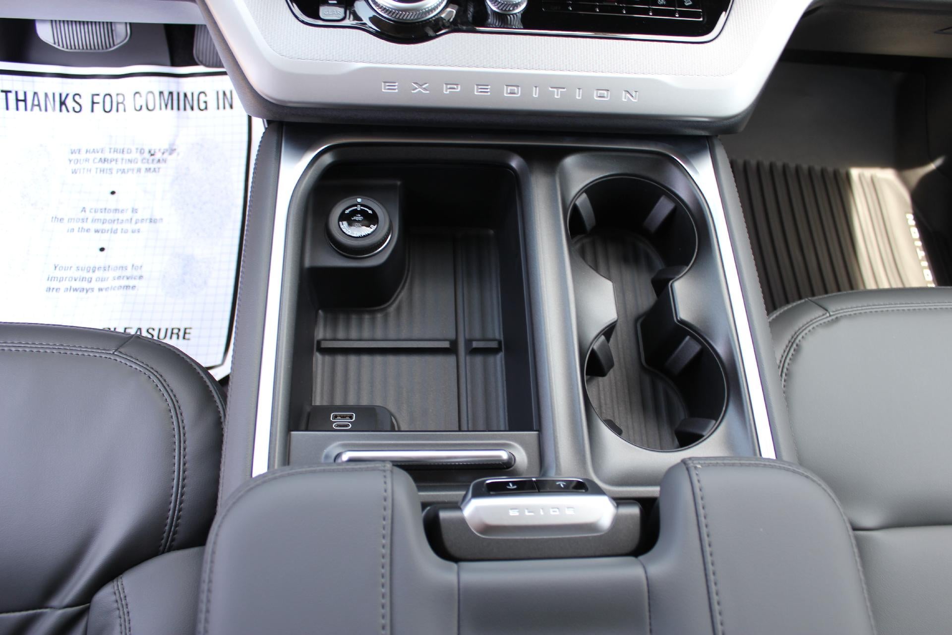 2027 Ford Expedition Active
