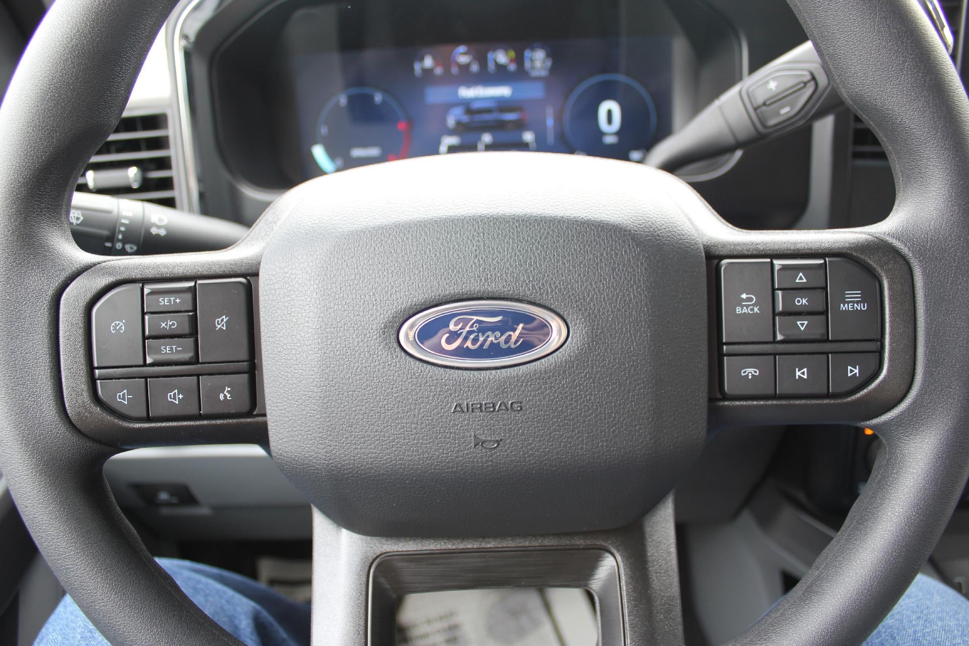 2025 Ford Super Duty F-250® XLT