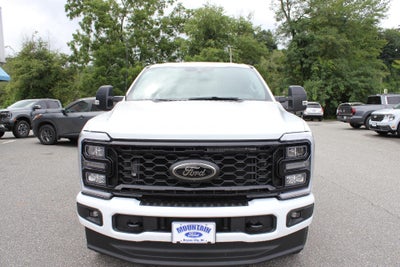 2025 Ford Super Duty F-250® XLT