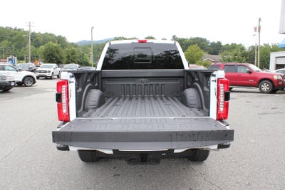 2025 Ford Super Duty F-250® XLT