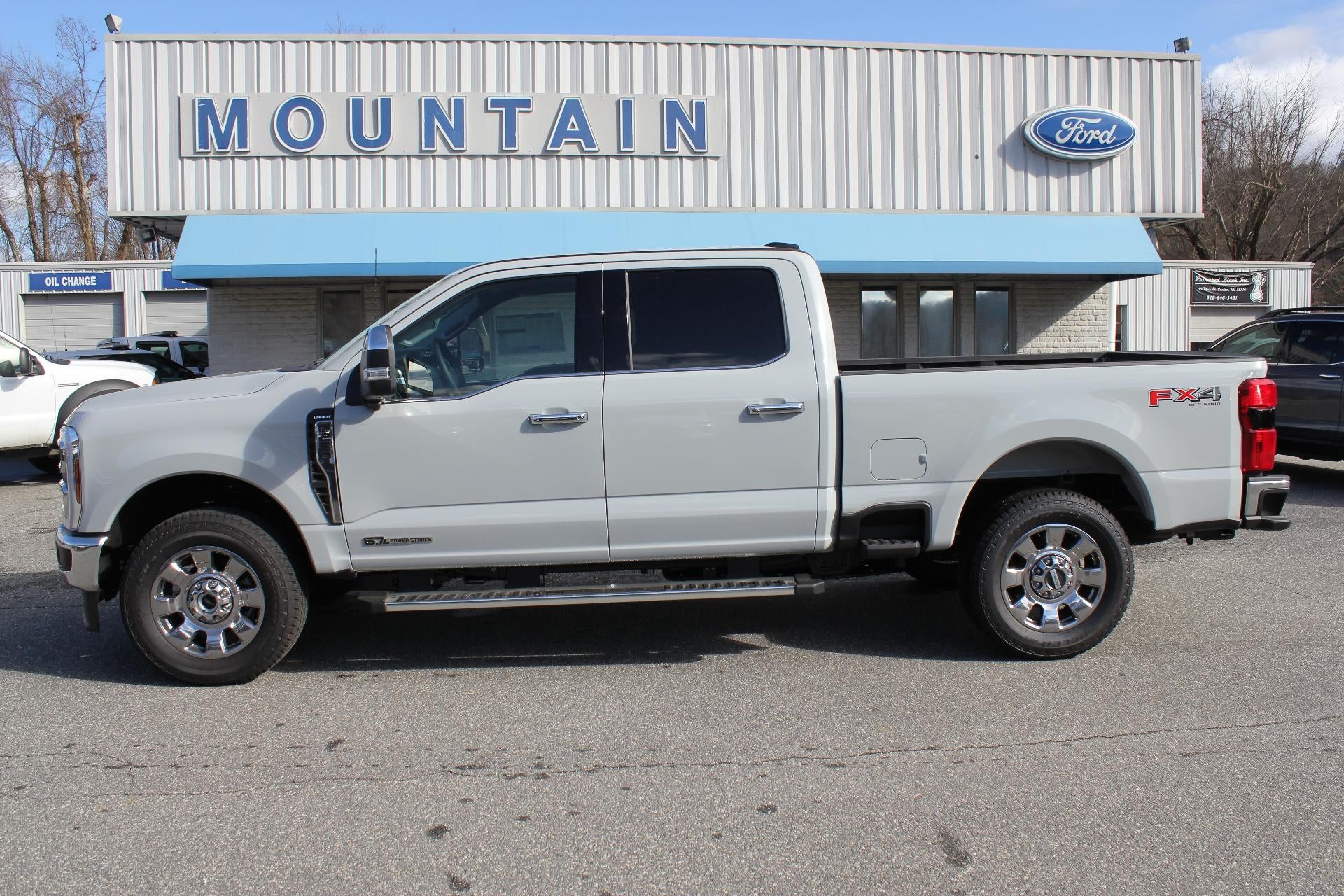 2026 Ford Super Duty F-250® Lariat®