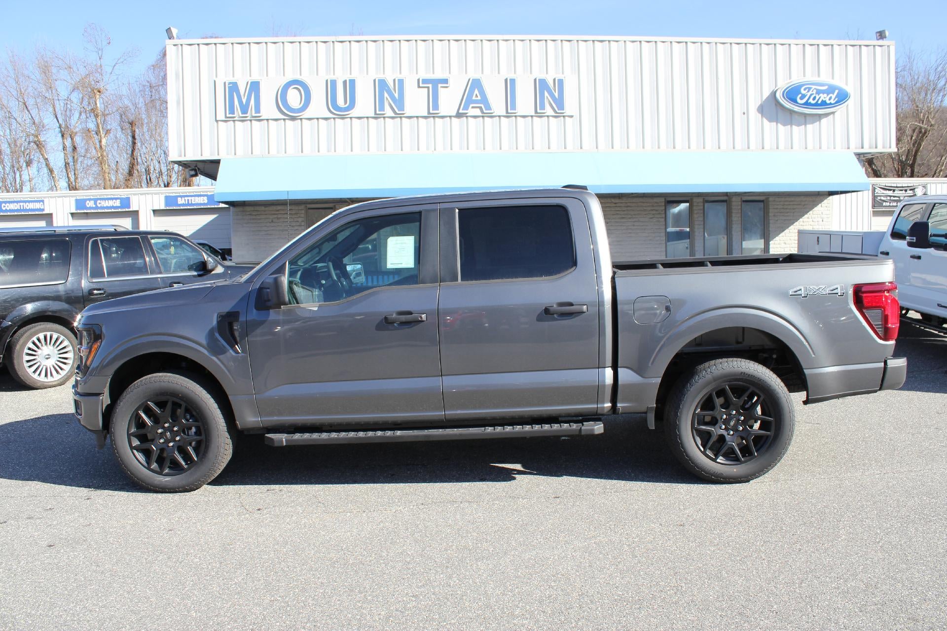 2025 Ford F-150 STX®