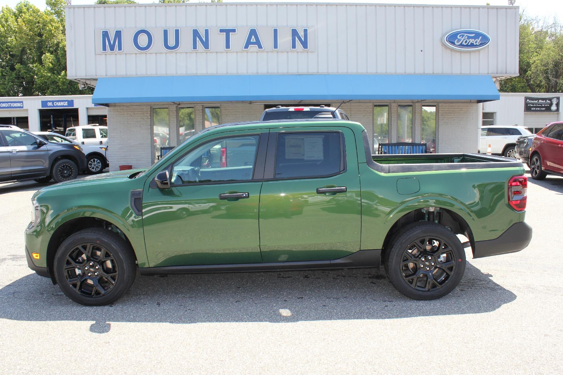 2025 Ford Maverick XLT