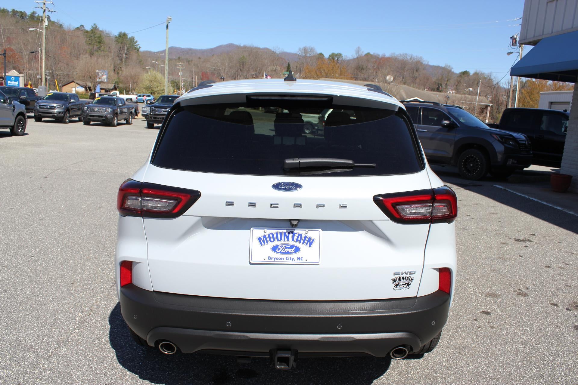 2025 Ford Escape ST-Line Select