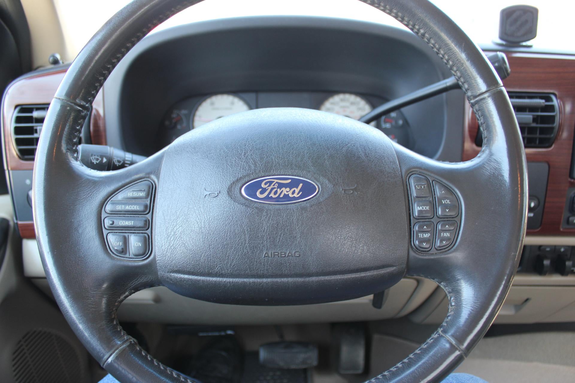 2006 Ford F-250 Lariat