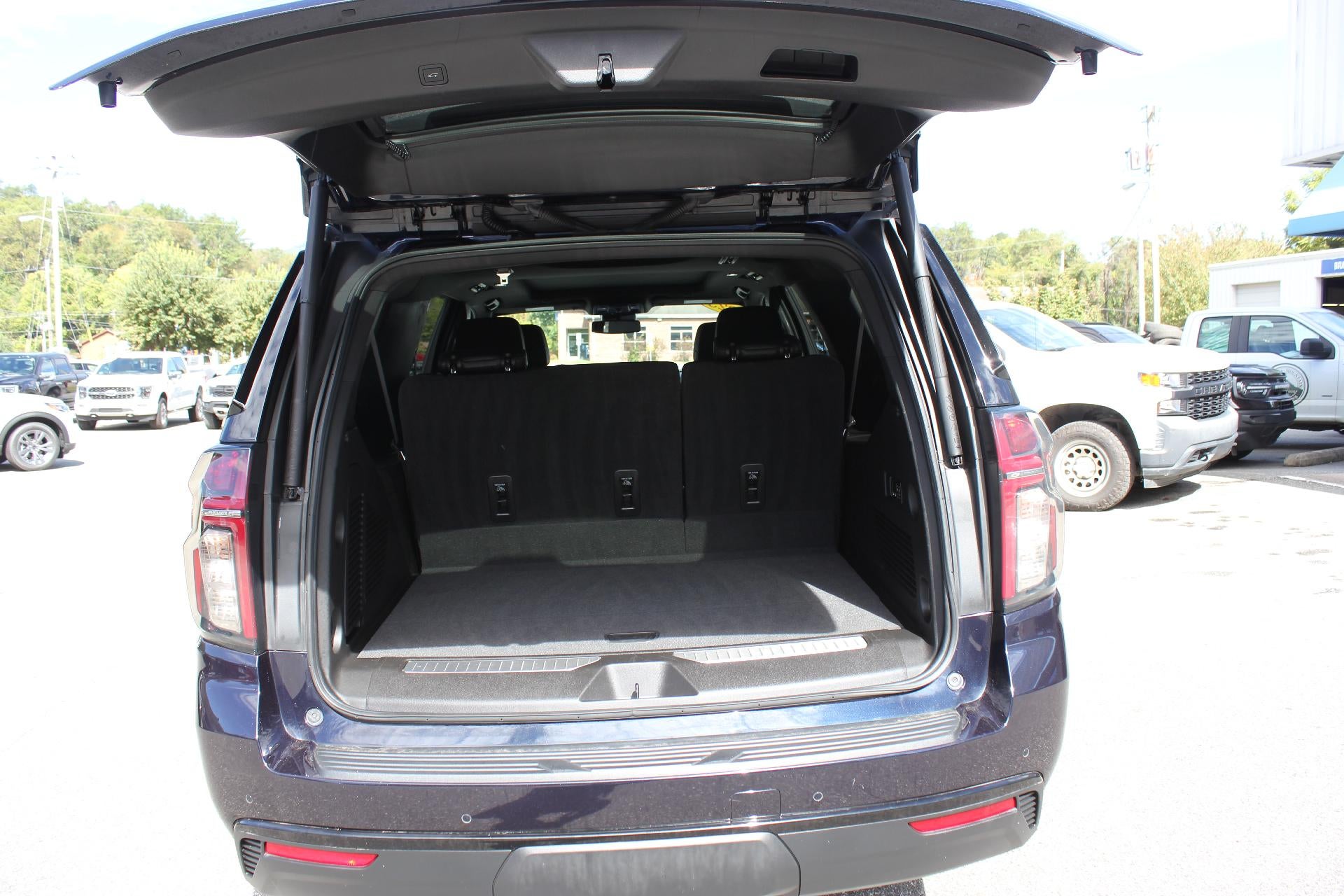 2023 Chevrolet Suburban Z71