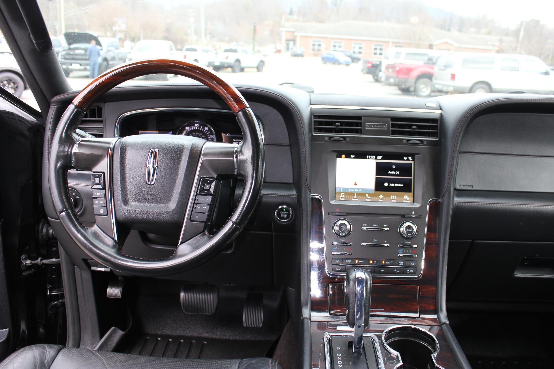 2017 Lincoln Navigator L Reserve