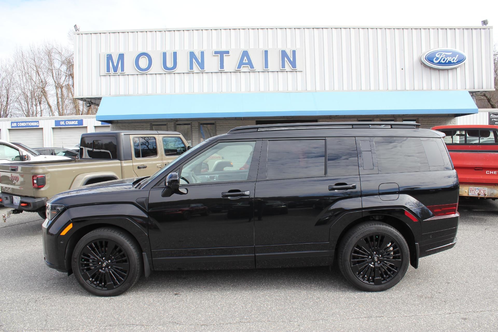 2025 Hyundai Santa Fe HEV Calligraphy