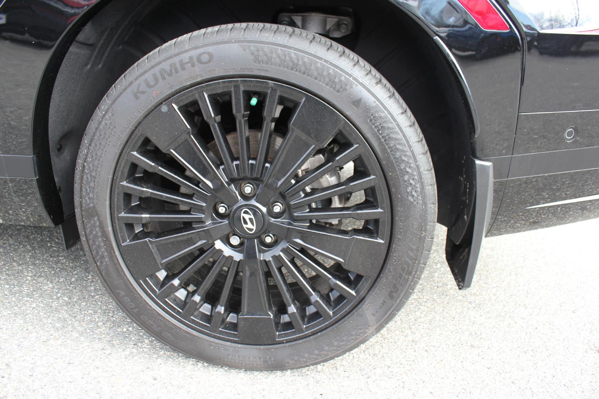 2025 Hyundai Santa Fe HEV Calligraphy